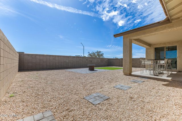 18427 W PASADENA Avenue, Litchfield Park, AZ 85340