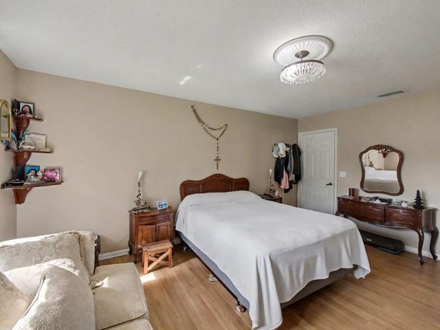 249 Monterey Way, Royal Palm Beach, FL 33411