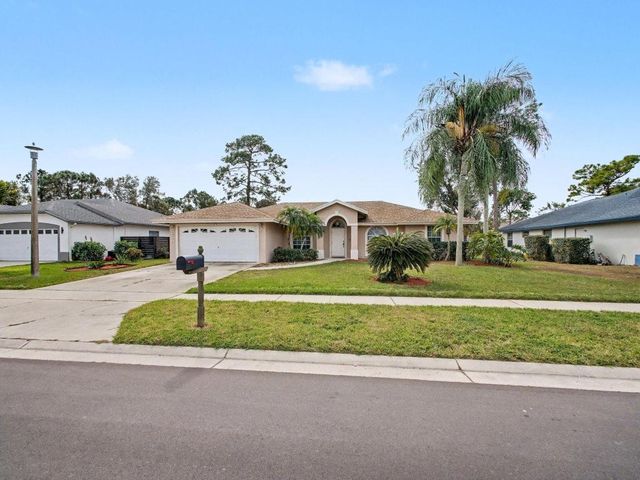 249 Monterey Way, Royal Palm Beach, FL 33411