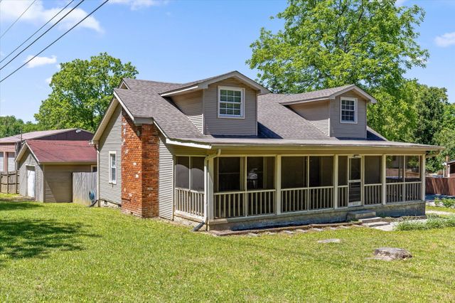 1827 Bollinger Road, Signal Mountain, TN 37377