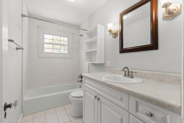 1827 Bollinger Road, Signal Mountain, TN 37377