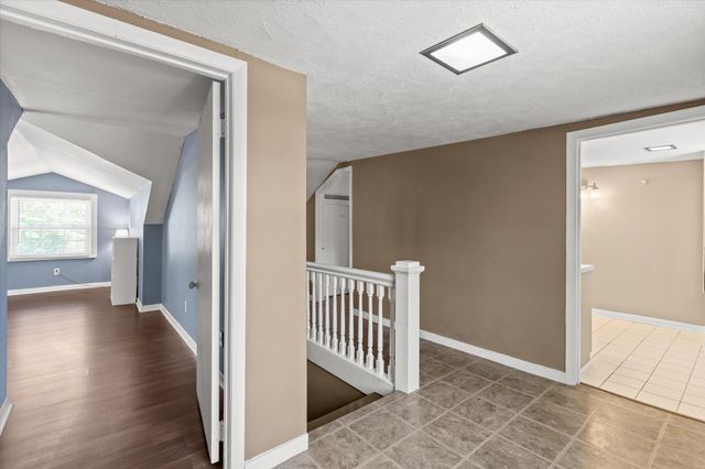 1827 Bollinger Road, Signal Mountain, TN 37377