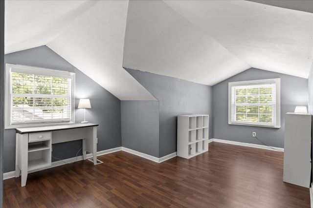 1827 Bollinger Road, Signal Mountain, TN 37377