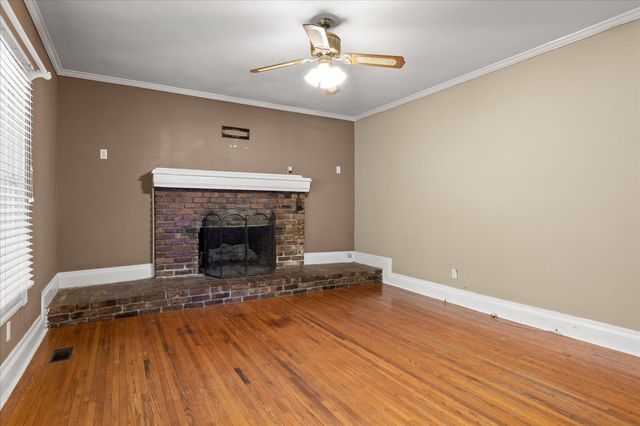 1827 Bollinger Road, Signal Mountain, TN 37377