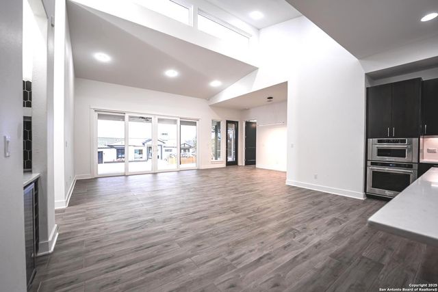 2109 Bella Vista, Canyon Lake, TX 78133