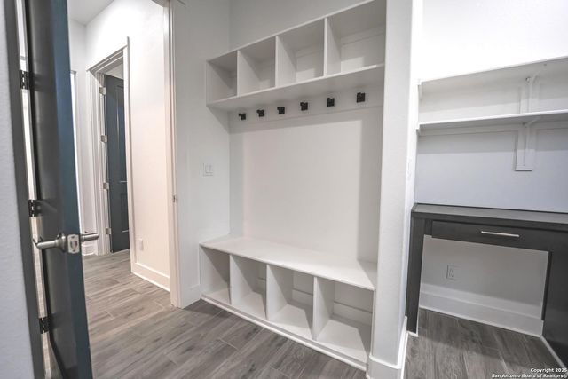 2109 Bella Vista, Canyon Lake, TX 78133