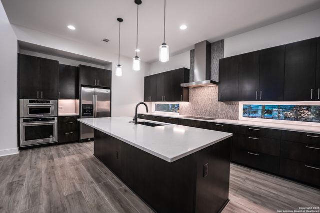 2109 Bella Vista, Canyon Lake, TX 78133