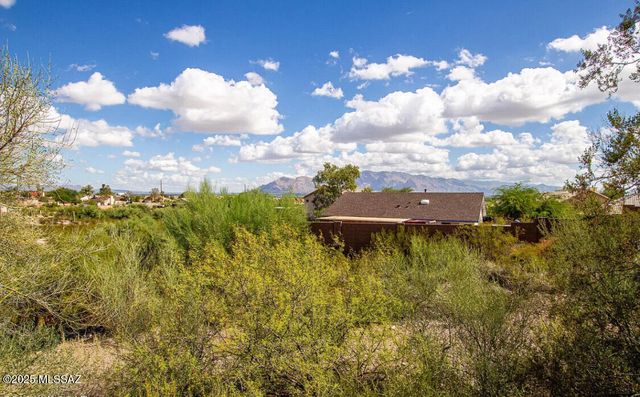 2676 W AVENIDA AZAHAR, Tucson, AZ 85745