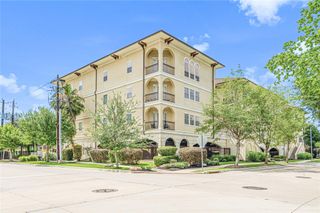 7134 S Mapleridge Street S 2E, Houston, TX 77081