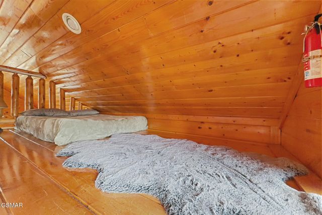 2815 White Oak Ridge Lane, Sevierville, TN 37862