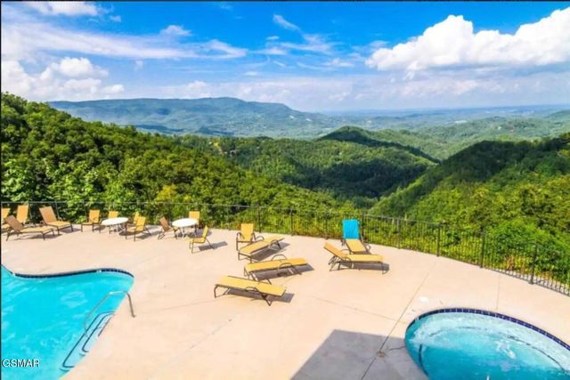 2815 White Oak Ridge Lane, Sevierville, TN 37862