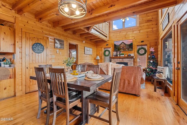 2815 White Oak Ridge Lane, Sevierville, TN 37862