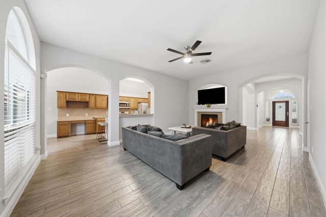 33026 Kinley Ann Court, Magnolia, TX 77354