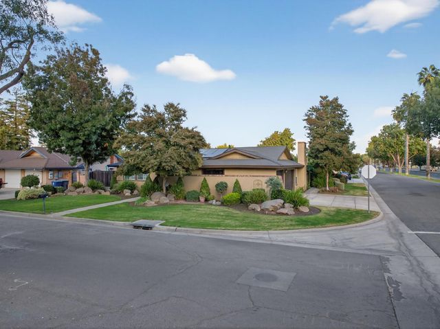101 Mainberry, Madera, CA 93637