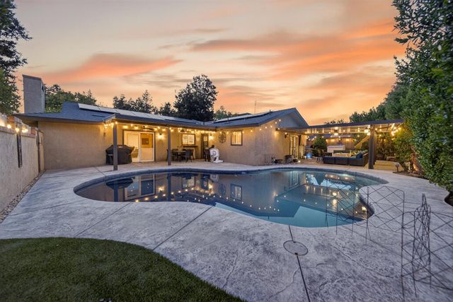 101 Mainberry, Madera, CA 93637