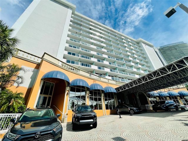 19201 Collins Ave 504, Sunny Isles Beach, FL 33160