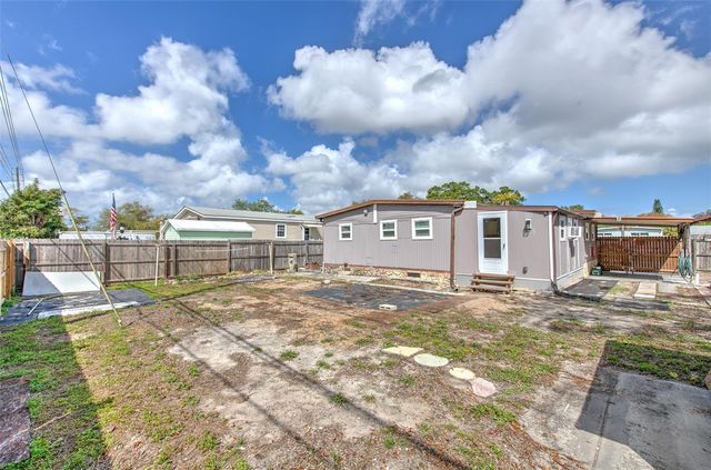 6028 136TH AVENUE N, Clearwater, FL 33760