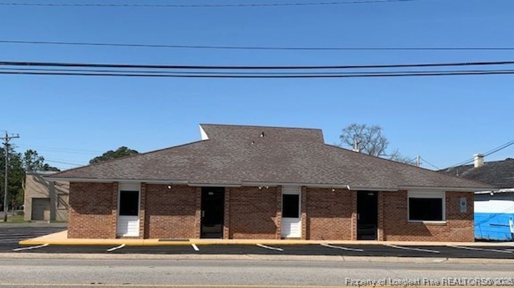 2300 Pine Street, Lumberton, NC 28358