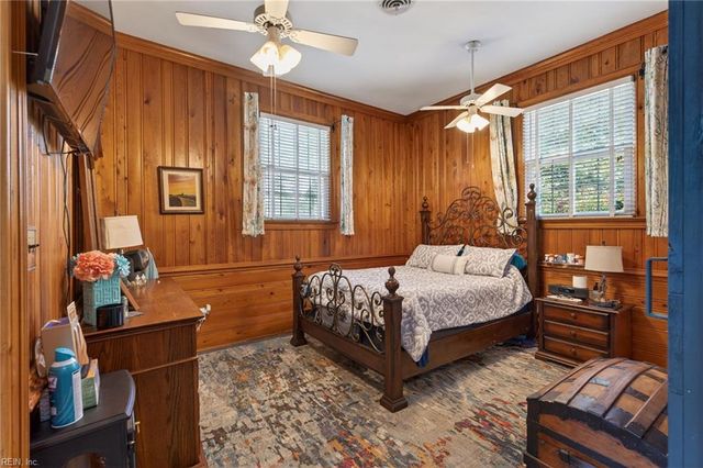 309 Hunterdale RD, Franklin, VA 23851