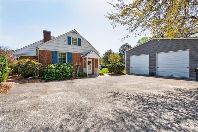 309 Hunterdale RD, Franklin, VA 23851