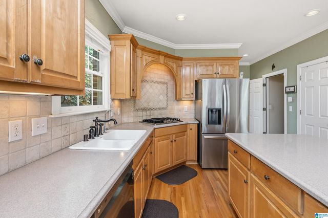 7219 N HIGHFIELD LANE, Hoover, AL 35242