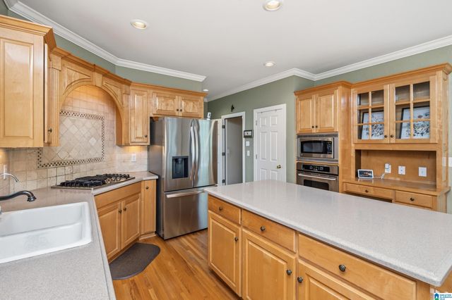 7219 N HIGHFIELD LANE, Hoover, AL 35242