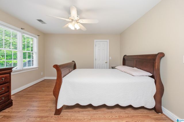 7219 N HIGHFIELD LANE, Hoover, AL 35242
