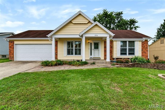 1314 Warrior Song Way, O'fallon, MO 63366