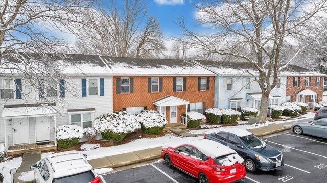 210 Pheasant Run DR, Blacksburg, VA 24060