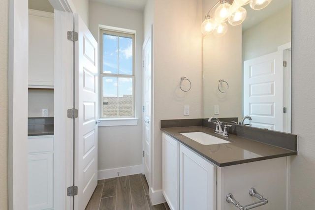 8306 Corrigan PASS, Austin, TX 78744