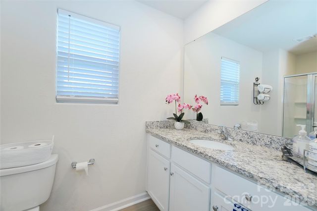 6008 Lowe Lane, Charlotte, NC 28214