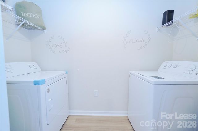 6008 Lowe Lane, Charlotte, NC 28214