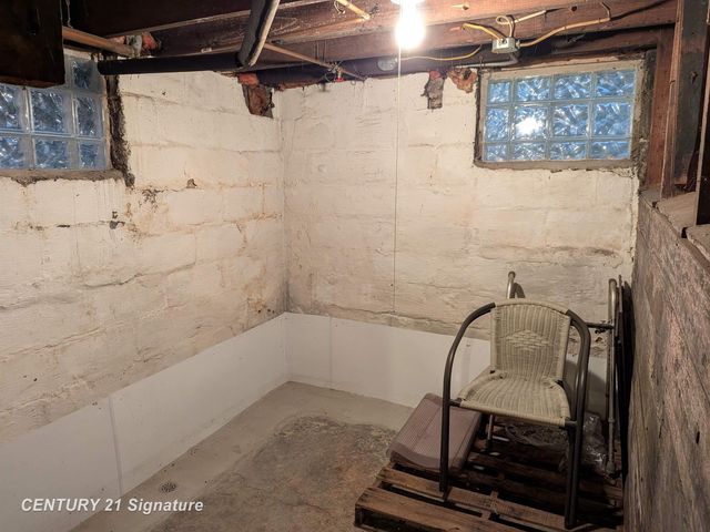 1038 E Marengo Avenue, Flint, MI 48505
