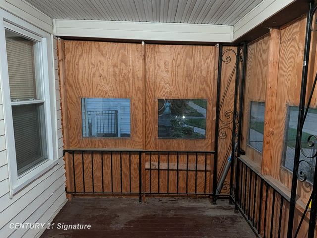 1038 E Marengo Avenue, Flint, MI 48505