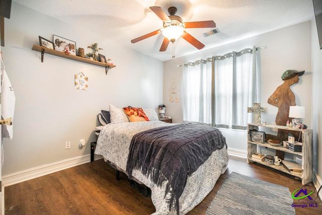 98 Gleneagle Dr, Byron, GA 31008