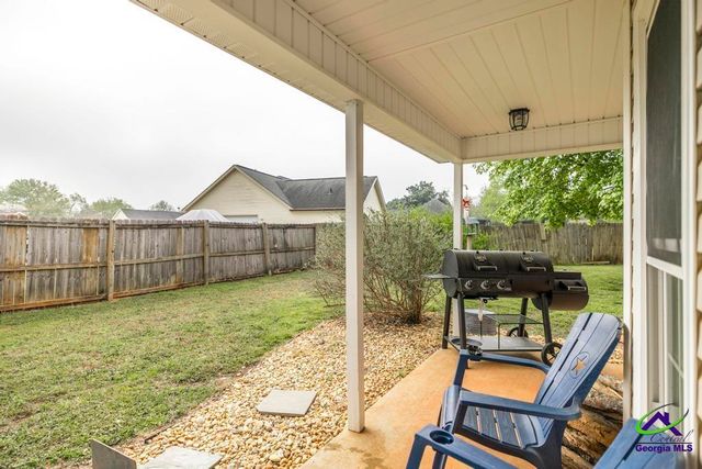 98 Gleneagle Dr, Byron, GA 31008