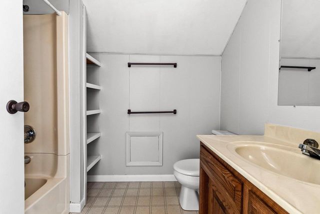 213 N FRANKLIN STREET, Oconto Falls, WI 54154