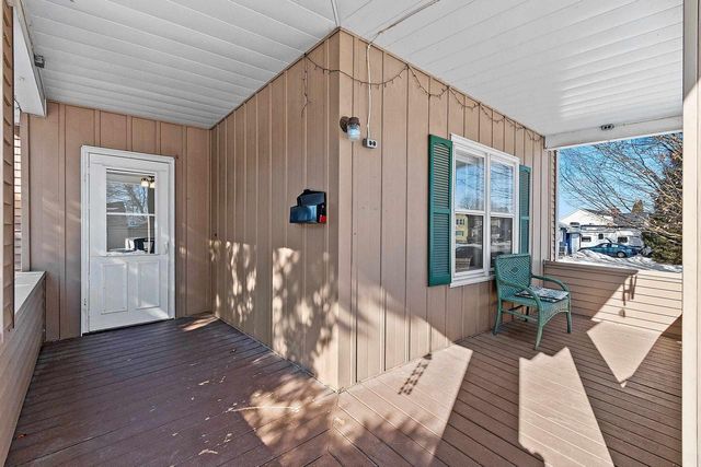 213 N FRANKLIN STREET, Oconto Falls, WI 54154