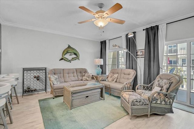1423 GULF DRIVE N, Bradenton Beach, FL 34217