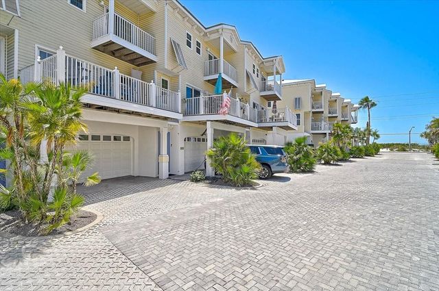 1423 GULF DRIVE N, Bradenton Beach, FL 34217