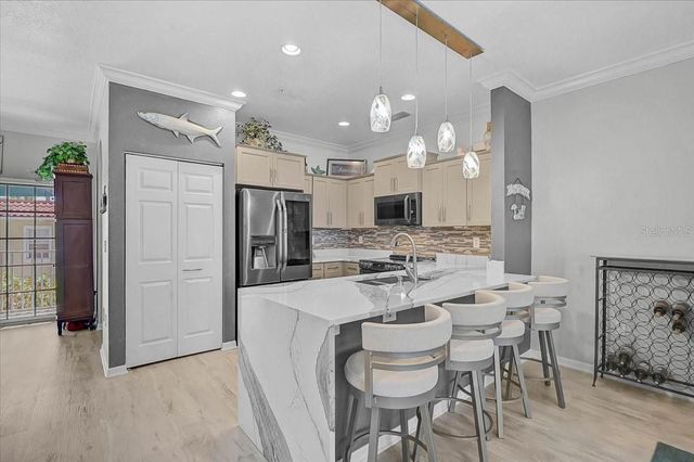 1423 GULF DRIVE N, Bradenton Beach, FL 34217