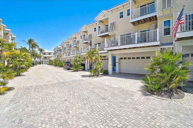 1423 GULF DRIVE N, Bradenton Beach, FL 34217