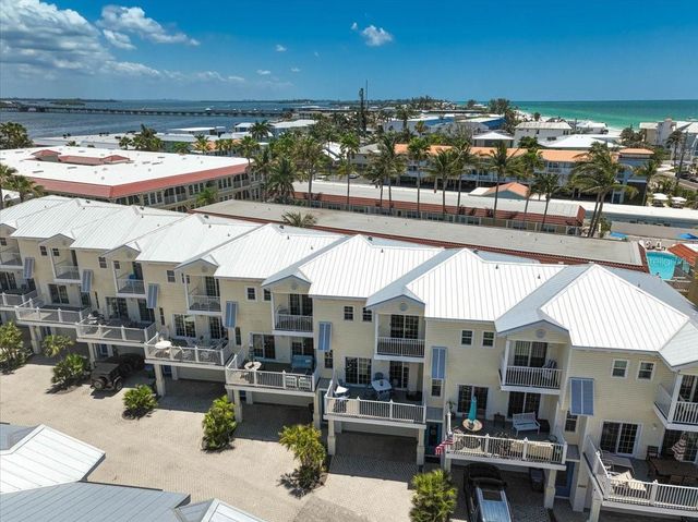 1423 GULF DRIVE N, Bradenton Beach, FL 34217