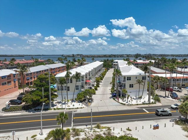 1423 GULF DRIVE N, Bradenton Beach, FL 34217