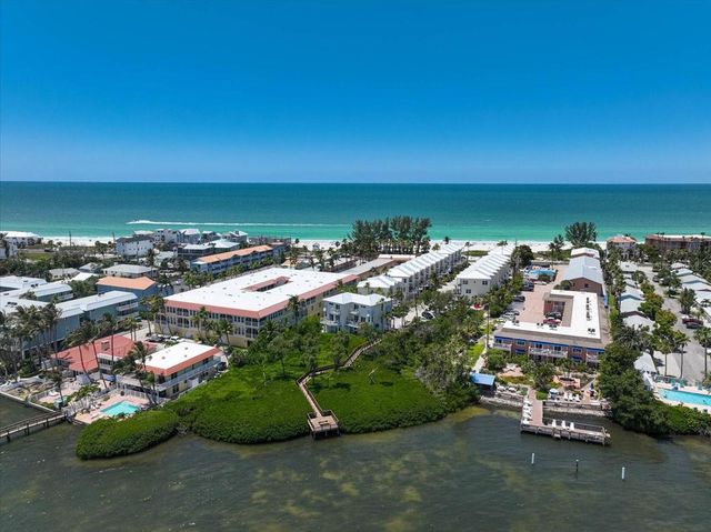 1423 GULF DRIVE N, Bradenton Beach, FL 34217