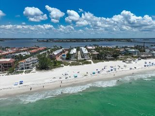 1423 GULF DRIVE N, Bradenton Beach, FL 34217