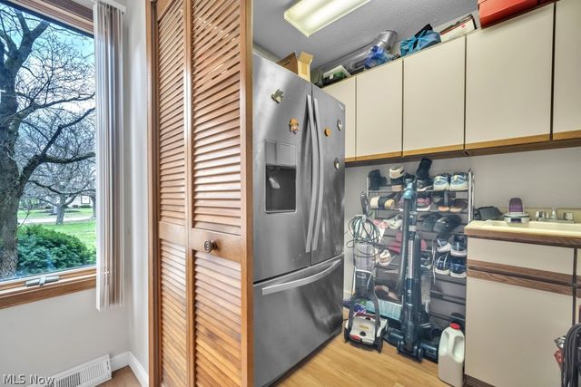 10067 Jamestown Drive, North Royalton, OH 44133