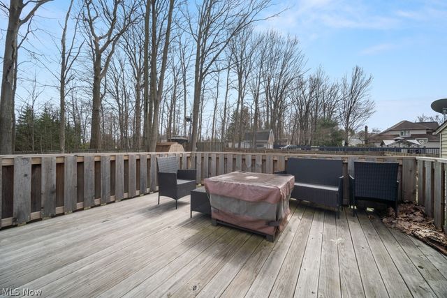 10067 Jamestown Drive, North Royalton, OH 44133