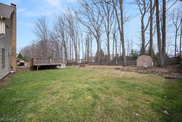 10067 Jamestown Drive, North Royalton, OH 44133