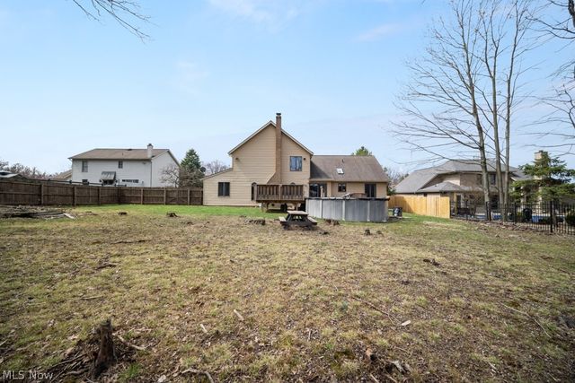 10067 Jamestown Drive, North Royalton, OH 44133